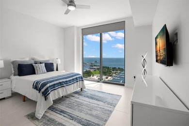 AN UNBEATABLE VIEW OF TAMPA BAY is surely the first thing you'll