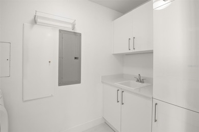 AN UNBEATABLE VIEW OF TAMPA BAY is surely the first thing you'll