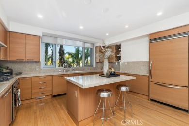 Luxurious High-Rise Living in Irvine
Experience the epitome of