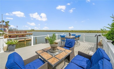 Welcome to Your Dream Home on North Padre Island! Nestled on a