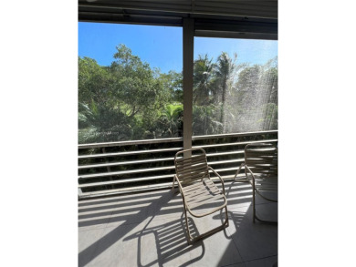 Stunning 2Bed 2Bath unit in Hallandale Beach! Unit views are