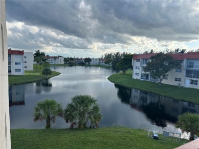 Completely renovated 2-bedroom, 2-bathroom condo in Sunrise