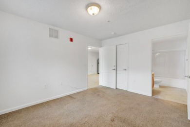 Great investment opportunity. Non warranted condo community