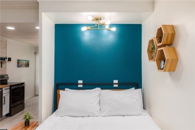 Welcome to The Teal Turtle - a fully furnished, turnkey-ready