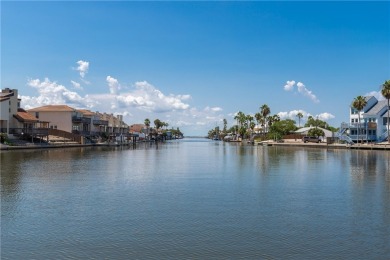 Welcome to The Teal Turtle - a fully furnished, turnkey-ready