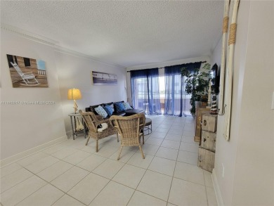 Oceanfront Building! Beautiful 1 Bedroom, 1.5 bath unit with