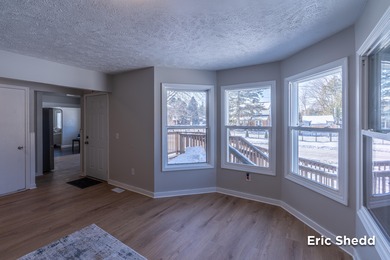 Spacious NE Grand Rapids 7-bedroom, 3-bath home offering