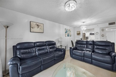 Beautifully updated 2/2 condo located in the desirable 55+