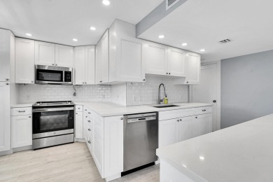 ﻿Reduced!  North Palm Beach! This is truly a keeper! Come