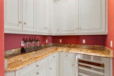 Perfectly positioned within the master-planned Westshore Yacht