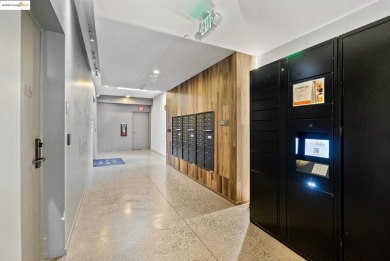 Sleek. Stylish. Smart. Welcome to an elevated studio retreat in