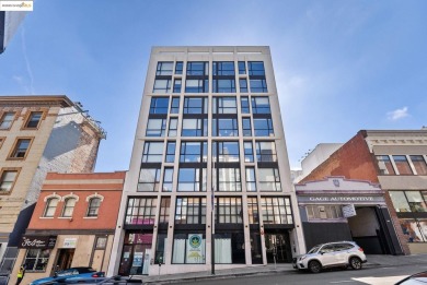 Sleek. Stylish. Smart. Welcome to an elevated studio retreat in