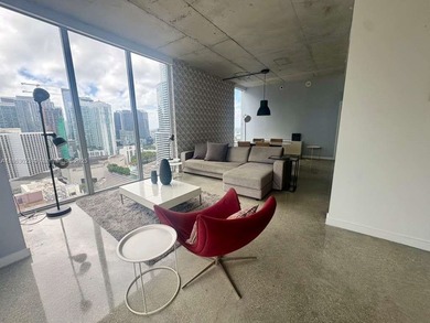 Modern 2BR/2BA apartment in the heart of Downtown Miami. Open