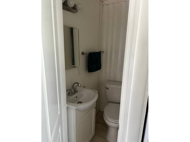 Charming 2 Bedroom, 2.5 Bathroom Mobile Home on Fenced Corner