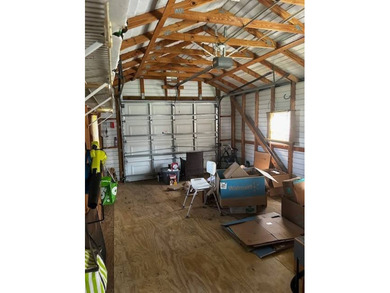 Charming 2 Bedroom, 2.5 Bathroom Mobile Home on Fenced Corner