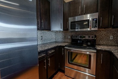 Executive unit ready for someone who's ready to enjoy all