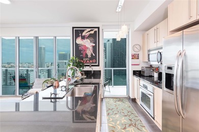 Beautiful corner residence at Axis on Brickell with unobstructed