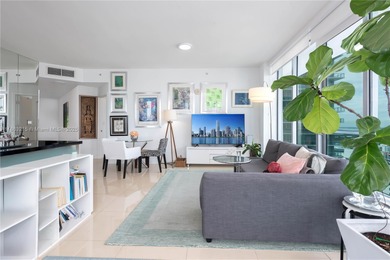 Beautiful corner residence at Axis on Brickell with unobstructed