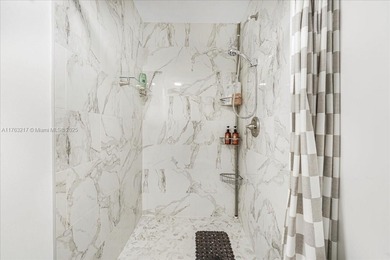 INVESTOR FRIENDLY!! Can rent immediately. 1st Floor CORNER unit