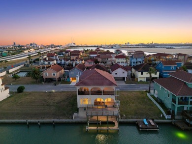 WATERFONT...FISH RIGHT OFF YOUR DOCK (proven to be great