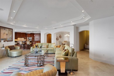 Breathtaking Panoramic Views in La Bellasara - Sarasota Bayfront