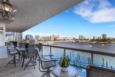 Breathtaking Panoramic Views in La Bellasara - Sarasota Bayfront