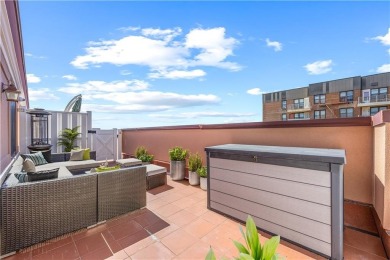 Welcome to Bay Breeze Condominium, an exclusive waterfront