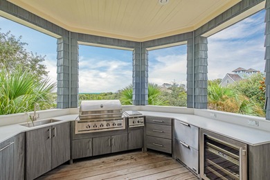 Sweeping views of the Gulf of Mexico merge with unparalleled