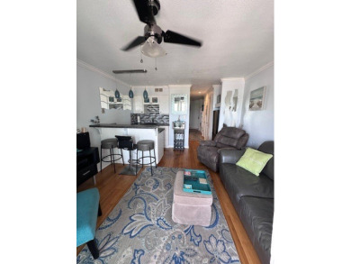 Great condo on the water! Great views from the balcony, 1