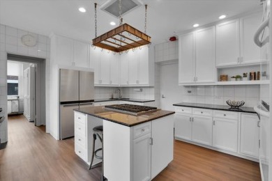Luxurious, updated 10th floor coop on East Lake Shore Drive