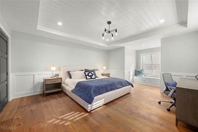 Luxury and relaxed island living come together effortlessly here