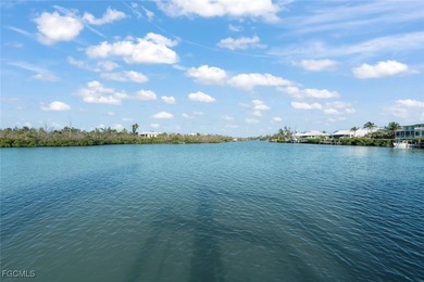 Luxury and relaxed island living come together effortlessly here