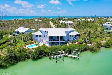 Luxury and relaxed island living come together effortlessly here