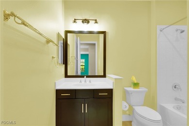 Beautifully Upgraded Villa with Water View - Steps from the