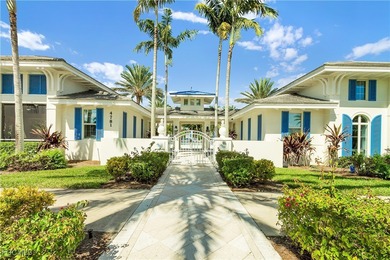 Beautifully Upgraded Villa with Water View - Steps from the