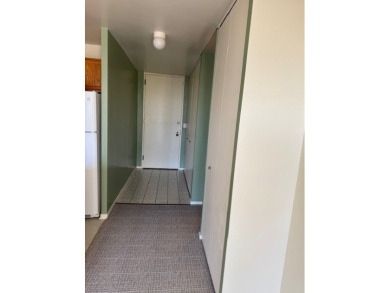 WELCOME TO THE STUNNING, EXTREMELY SUN-FILLED 1 BEDROOM CONDO