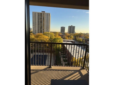 WELCOME TO THE STUNNING, EXTREMELY SUN-FILLED 1 BEDROOM CONDO