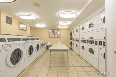 WELCOME TO THE STUNNING, EXTREMELY SUN-FILLED 1 BEDROOM CONDO