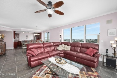 Oceanfront Penthouse with Panoramic Views in Boutique Kingston