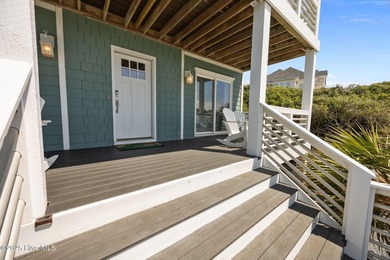 Nestled in the heart of North Topsail Beach in a quiet
