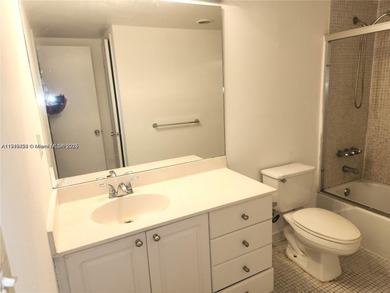 * OPPORTUNITY* BEAUTIFUL 1 BED/ 1 BATH - 1,005 SF - WOOD &