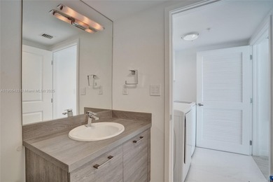 Introducing a spectacular, renovated 2BD+Den/3BA townhome at 400