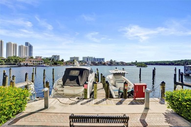 Introducing a spectacular, renovated 2BD+Den/3BA townhome at 400