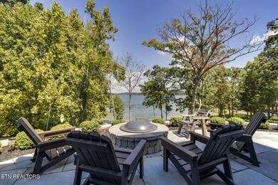 Exceptional Lakefront Living in WindRiver Golf & Country Club