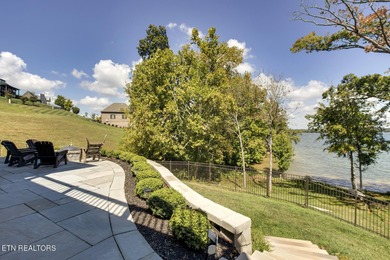 Exceptional Lakefront Living in WindRiver Golf & Country Club
