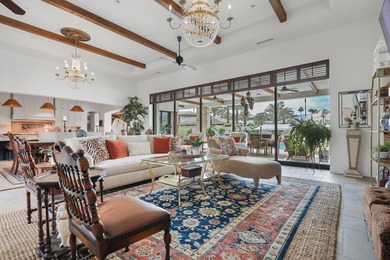 Only minutes away from El Paseo, The River and the new Disney