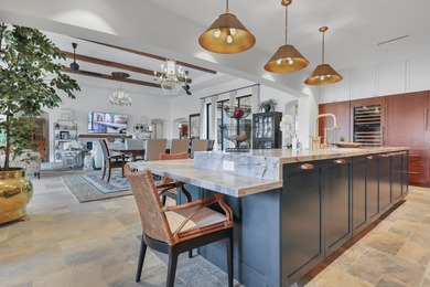 Only minutes away from El Paseo, The River and the new Disney