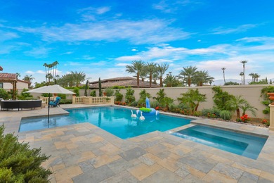 Only minutes away from El Paseo, The River and the new Disney