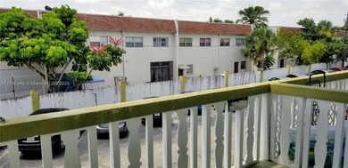 Beautifully renovated 1 bed 1.5 bath condo with balcony