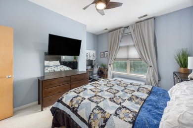 You'll love this oversized 1-bedroom condo in the booming South